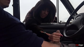 Preview 2 of Gozzo Milf - Stranger gave me a handjob through the car window on public parking