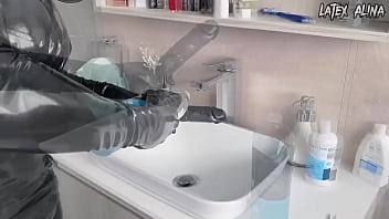 Preview 1 of Back Duck - Latex Drone Secures Huge Dildo Inside Ass