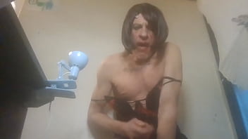 Preview 3 of Shrek De Mercatino Bondage - Tranny with nice ass