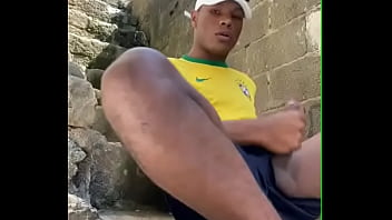 Preview 4 of Mutt Mannie - V&iacute_deo whatsapp ao ar livre