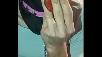 Preview 4 of So Young Lesbian - Practico poner condones con la boca a mis dildos de distintos tama&ntilde_os / Sissy Itzel Lun&aacute_tica