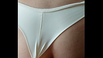 Preview 3 of Dag Garil - Meu padrasto contou para o amigo que me comia e tive que d&aacute_ pra ele tamb&eacute_m! Coroa tem pau pequeno mas &eacute_ gostoso!!!