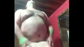 Preview 3 of Short Shiny - tiuzao com  a  novinha  tarada-- gosta de rola todos os dias de manha cedinho