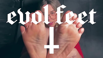Preview 1 of Tite Panti - Pretty Feet For Your Cock