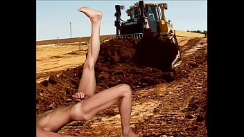 Preview 3 of Seachtranny Prostitute In Hotel - Bulldozer and cock
