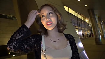 Preview 1 of Teacher Fuck Lit Of Students - part1 【Hカップ美乳 ツヤツヤ美尻】MOMOちゃんガールズバーで働く百戦錬磨の美巨乳ガバマン嬢とAV男優がエロテク満載の頂上決戦！凡人とのHじゃ味わえなかったエクスタシーで潮吹きしまくり&amp_射精させまくりの相互絶頂SEX！