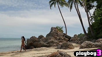 Preview 1 of Emily Sears Pornvideo Xxx - Big tits Asian teen Kahlisa enjoys beach posing and babe showed hot body