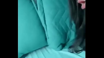 Preview 2 of Real Mom Sucking Sons - Fue a darse su vacuna y se la dieron con la jeringa de carne