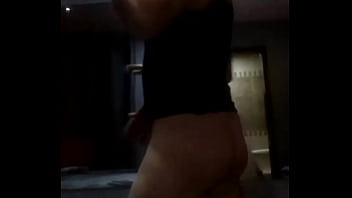 Preview 3 of Indian Swamigi - travesti moviendo el toto