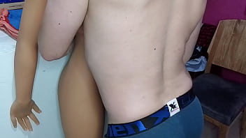 Preview 2 of Porno Cuckold Hotel - Culiandome un rato a la esposa de mi padrastro que rico y sabrosa esta esta hermosa milf de 43 a&ntilde_os