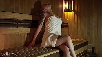 Preview 1 of Homesex Couple - Curvy hottie fucking a stranger in a public sauna