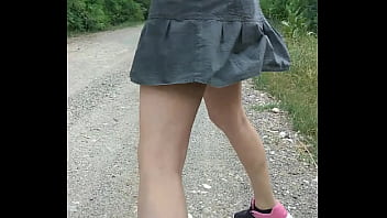 Preview 2 of Xlxxx Sis - Mala volim prirodu