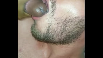 Preview 3 of Boafoda Onani - Me chamou pra fumar um e me deu leitinho/ Twitter: SrPutoDF