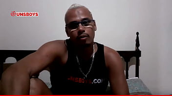 Preview 1 of Xxx Sexyviedo - Safado tomando banho batendo uma punheta enquanto coloca o vibrador no cuzinho