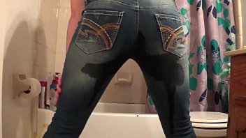 Preview 4 of Sex Movie Grandpa Fucking Maid - Fifi Foxx Pee In Her Jeans