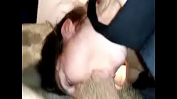 Preview 2 of Finddeux Petites Salopes Russes - Blowjob video
