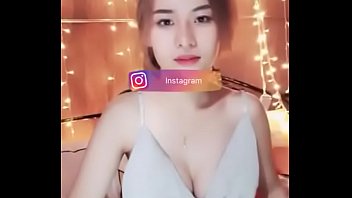 Preview 3 of France Kia Sex - Em g&aacute_i Th&aacute_i Lan show ngực tr&ecirc_n livestream Uplive