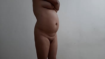 Preview 4 of Hot Suzanna - Desi bhabhi ritu flaunting her assets