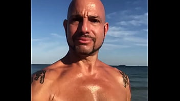 Preview 1 of Redwap Come - BEACH BODY PORN STAR