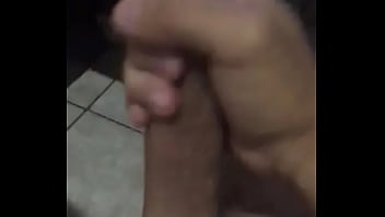 Preview 1 of New Nxx - Mineirinho gozando  no Whatsapp