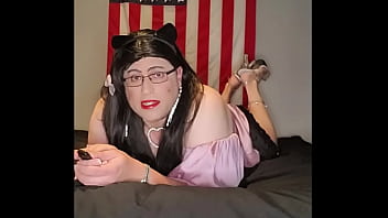 Preview 3 of Aunty In Bed - This Modeling Is Just Such Hard Work...
