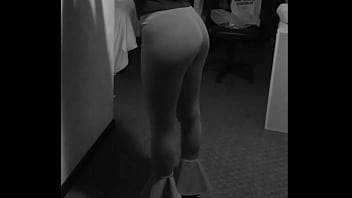 Preview 2 of Perfcet Gils - Nancy Poblana ense&ntilde_a ricas nalgas