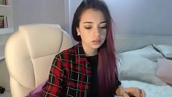 Preview 2 of Mom And Sis Sex And Soz - Scarlett  baker masturbate part 1
