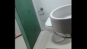 Preview 2 of My Girl 3gp Seka - Real amateur milf wife getting out of shower (hidden cam) 2