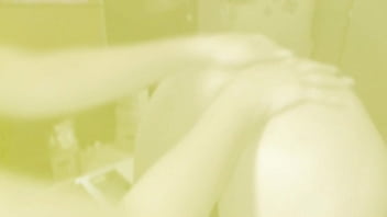 Preview 4 of Me Corro En Boca De Dormida - LESBIAN CON KESHA ORTEGA EN BAR DE EVITA LOVE