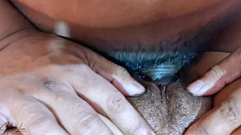 Preview 4 of Bee Thai Girl - Asian Pussy Hot Sex With Black Cock Homemade.