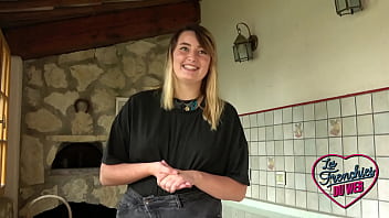 Preview 1 of Granny Tube Ugly - Davina,  &eacute_tudiante coquine aux gros seins