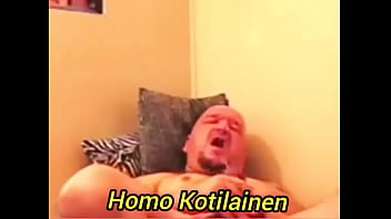 Preview 4 of Hard X Full - Homo Kotilainen with big dildo!