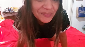 Preview 1 of Desi Mom With Her Man - Tiago me pagou um video personalizado  !!! Se voc&ecirc_ quiser um 13 997734140