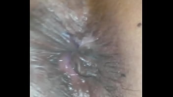 Preview 3 of Indian Home Made Bf Porn Movi - Jugando con su ano