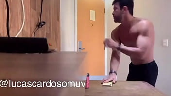 Preview 2 of Ava Addams Goes Xnxx - ELE ME DEU UM RT MESMO SEM ME CONHECER E NA P&Aacute_GINA DELE N&Atilde_O TEM Rt