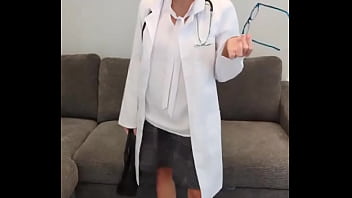 Preview 3 of Tube Porn Gemelas Nias - Dr Stella Making A House Call