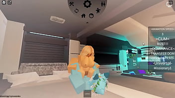 Preview 4 of Webcam Model Cums Hard - Roblox amiga le encanta montar en su polla