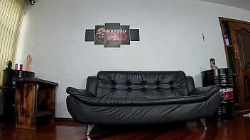 Preview 3 of Porn Mom Omes - Com a chegada dessa safada ninfomaniaca a mans&atilde_o ficou aquela farra - Cibele Pacheco
