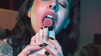 Preview 2 of Hidden Hand Obs - Would You Lick My Honey Feet?