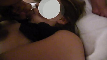 Preview 2 of 18age Sex Com - Trio mi esposa y un amigo