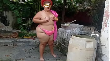 Preview 1 of Mom Catch Son Masturbate Pov - Mi madrastra me deja chuparle su culo cuando estamos solos en casa