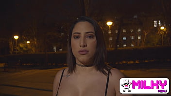 Preview 2 of Sheemalonguy - Te volver&eacute_ famosa!! Con un poco de mentiras y dinero consegu&iacute_ follar una venezolana de culo enorme - Adara Love