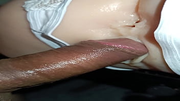 Preview 4 of Shit On Boys - TRAILER: CANDY EN TANGA BLANCA! SEXO VAGINAL.