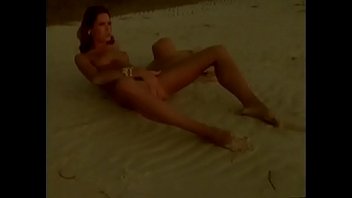 Preview 4 of Sauna Mom Caths - Curvy beach b. with cute breasts has loud orgasm in water