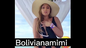 Preview 1 of Fipthe - Usando meus brinquedinhos em bora bora  Tinha um casa no mar q curtiu o show  Video completo no bolivianamimi.tv