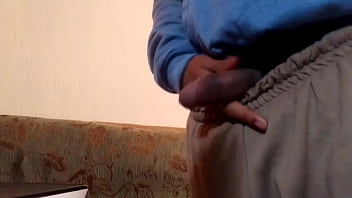 Preview 3 of Small Pussy Get Busted - Maluma- mostrando mi verga tranquilo