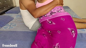 Preview 3 of Cuminside Mommy - Dost ki Wife ko Valentine&#039_s Day Wale din Choda
