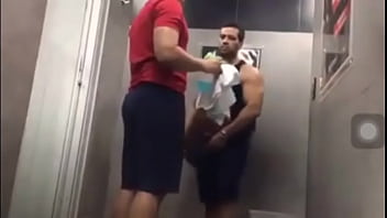 Preview 1 of Seduced Kommt - Muscles in gym (smsm)