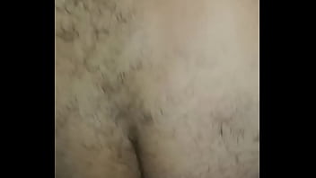 Preview 2 of 15 Boys And 1girl - Casado peludo cavalgando no pauzao