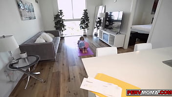 Preview 1 of Hard Fuck In Black Lund - Stepsons young cock goes down deed his stepmoms filthy mouth